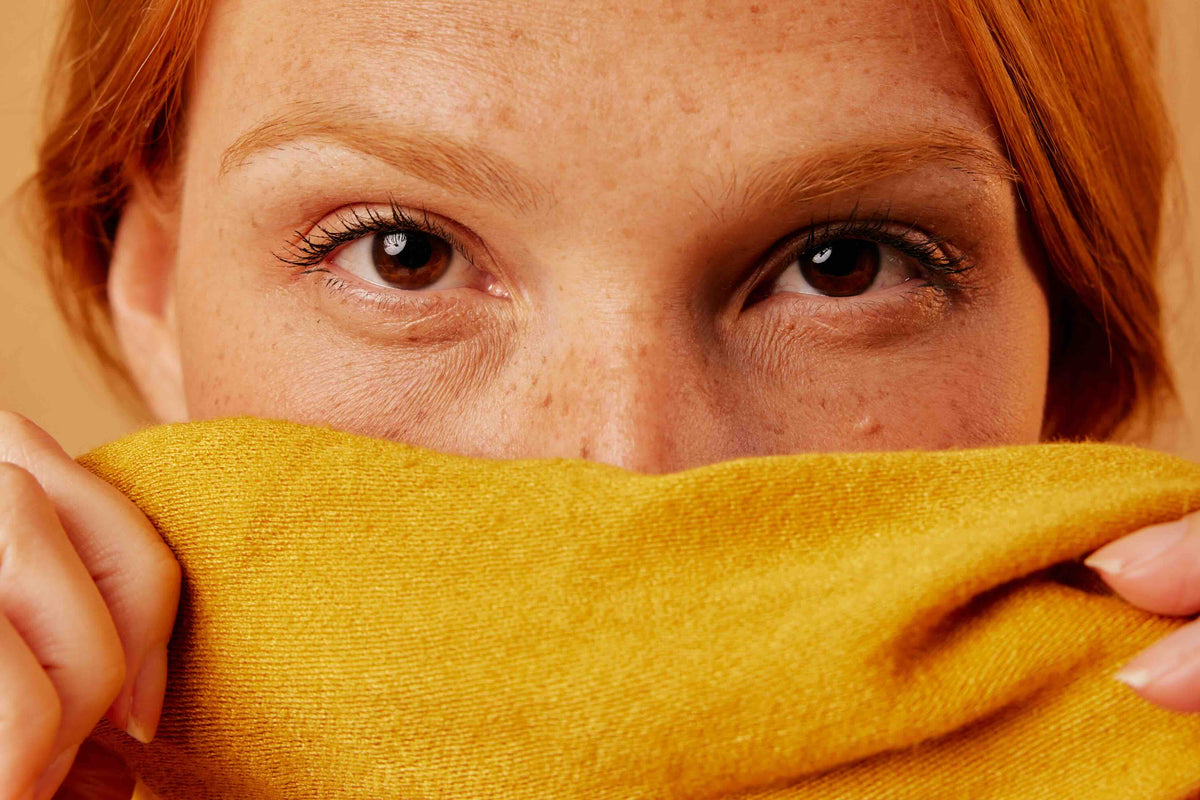 Wat is een wimperserum? - lange wimpers up close