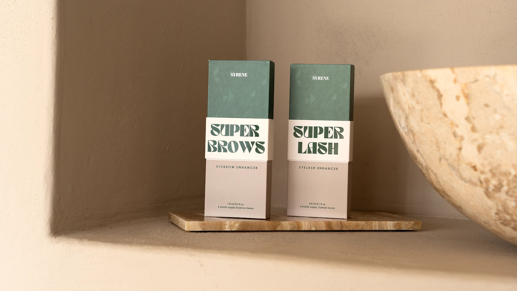 Wimper en wenkbrauwserums